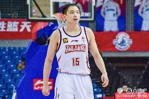 媒体人：王奕博为转会愿放弃编制 但若未及时获批或将缺席新赛季