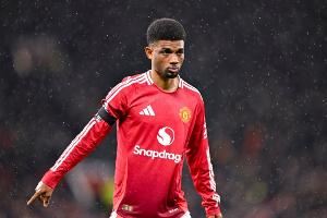 记者谈曼联首发：阿玛德替补有些意外，球迷会失望塞斯科未首发