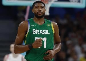 实力榜压美国排第1！巴西81比76胜乌拉圭 NBA旧将卡波克洛13+10