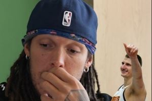 约基奇和魔术师谁是更好的传球手？戈登：约老师 他更高&更愿尝试